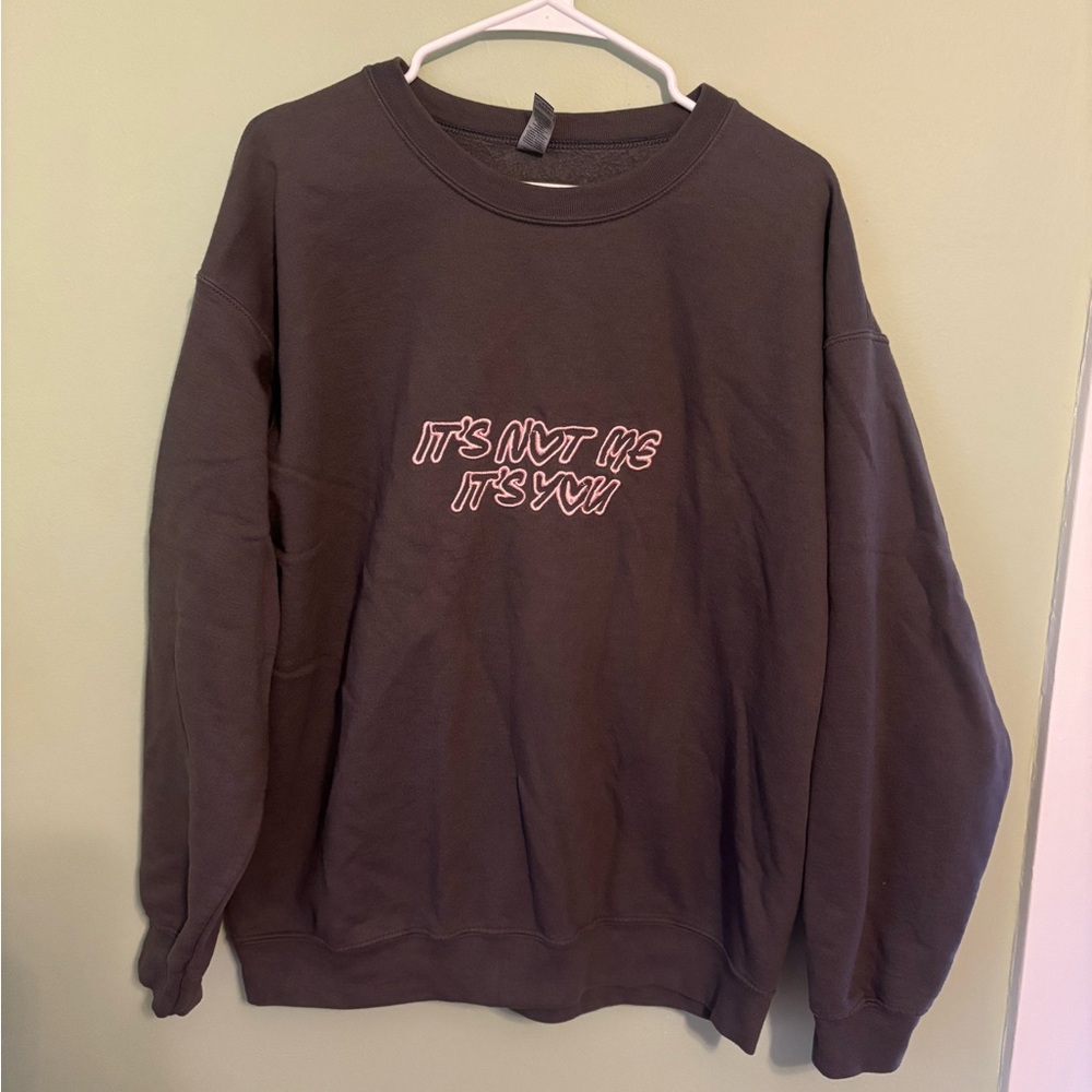 Gildan Dark Gray Crewneck Sweater with Pink Graphic
